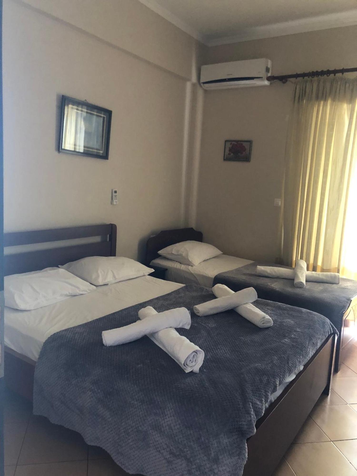 Studio Apartments Rizarjo Ksamil Ngoại thất bức ảnh