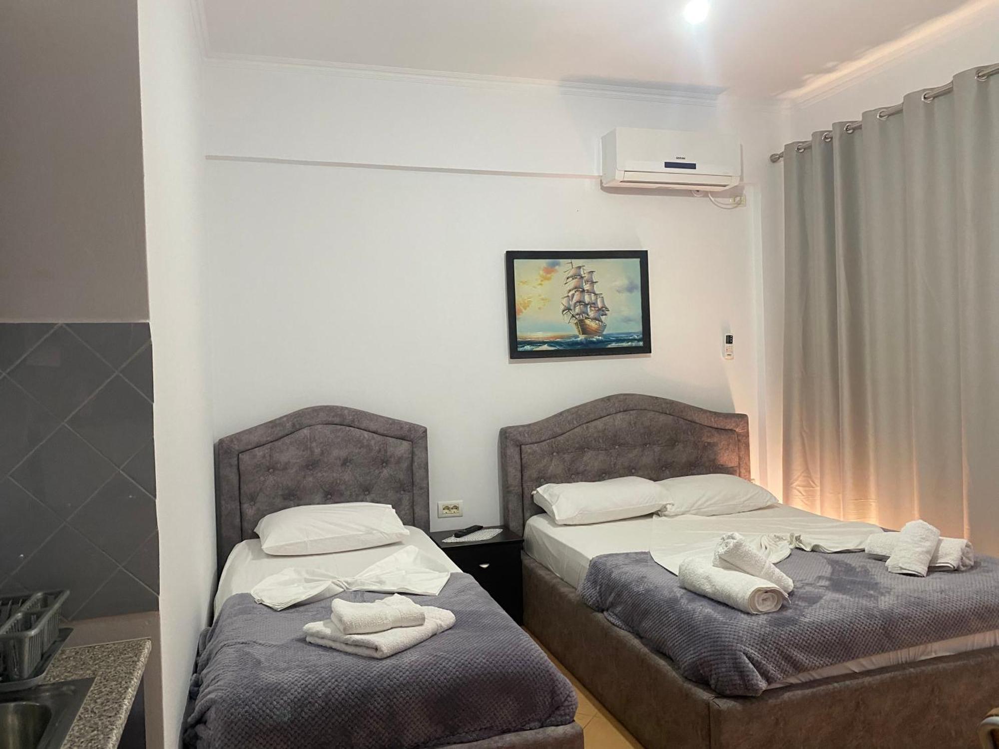 Studio Apartments Rizarjo Ksamil Ngoại thất bức ảnh